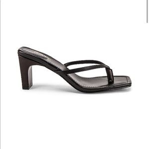 Raye sophia black flip flop heel, unworn.
